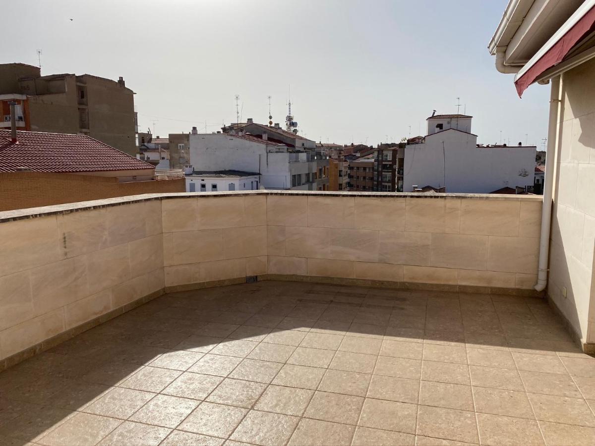 Apartamento Living Albacete Centro ภายนอก รูปภาพ